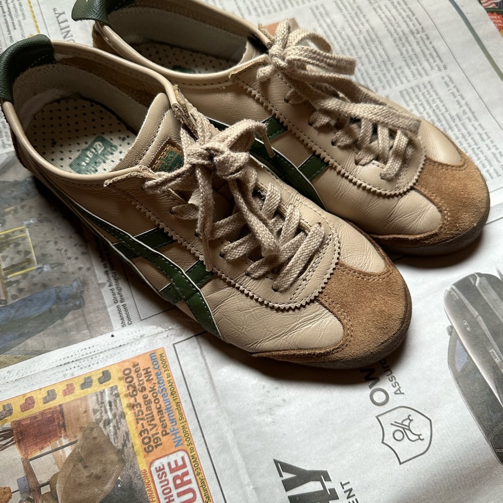 Onitsuka Tiger by Asics Unisex Green and Cream Sneakers